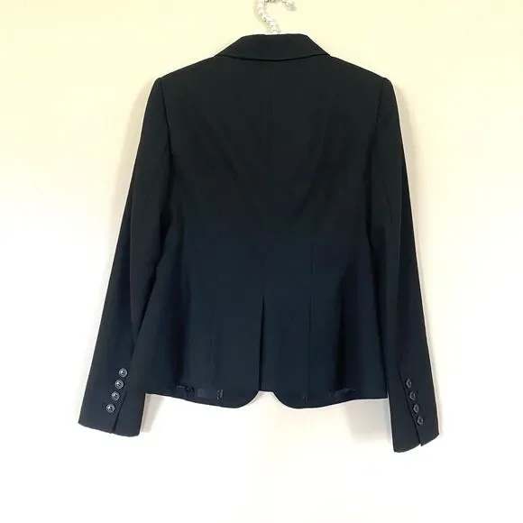 The Limited Collection Women’s Black Two Button Single Breasted Blazer Size 4 - Picture 2 of 11